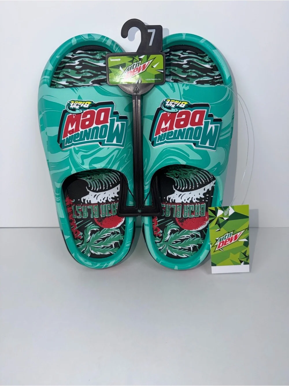 Mountain Dew BAJA BLAST Slides- Men’s 7 NWT